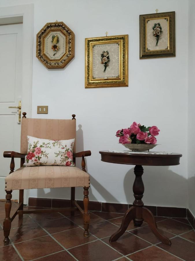 Da Rosali Bed & Breakfast Sorrento Bagian luar foto